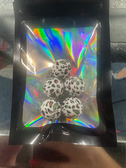 Colorful Cheetah Christmas Print Beads 5 Pack