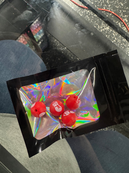 4 Pack Of Printed Red Snowmen 15mm Beads